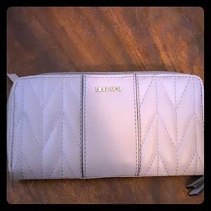 Nine West wallet